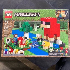Lego Minecraft - NWT